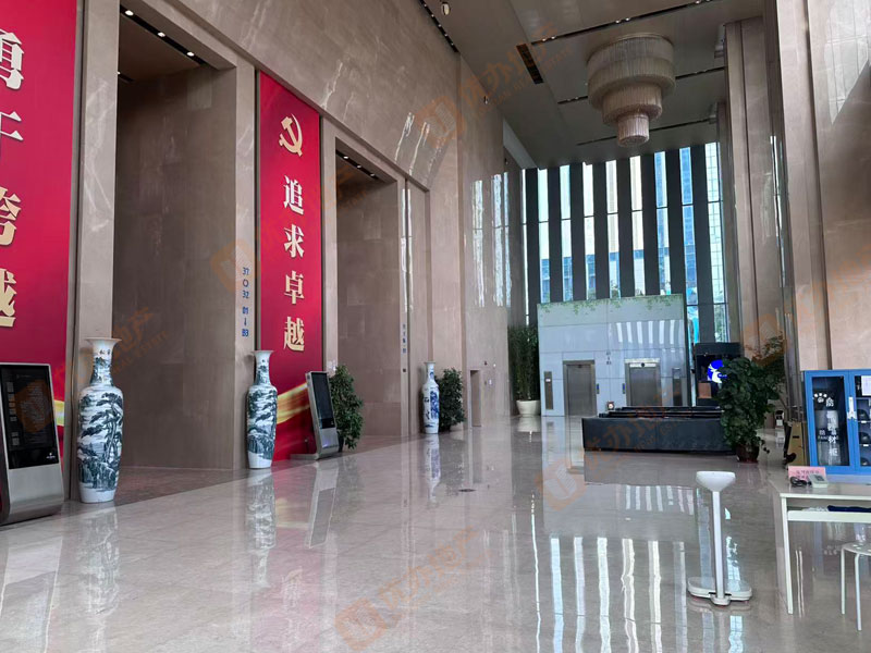 中铁卓越中心实景效果图